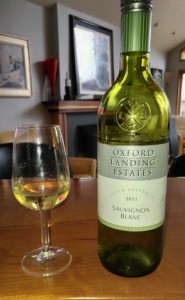 Photo of bottle of Oxford Landing Sauvignon Blanc